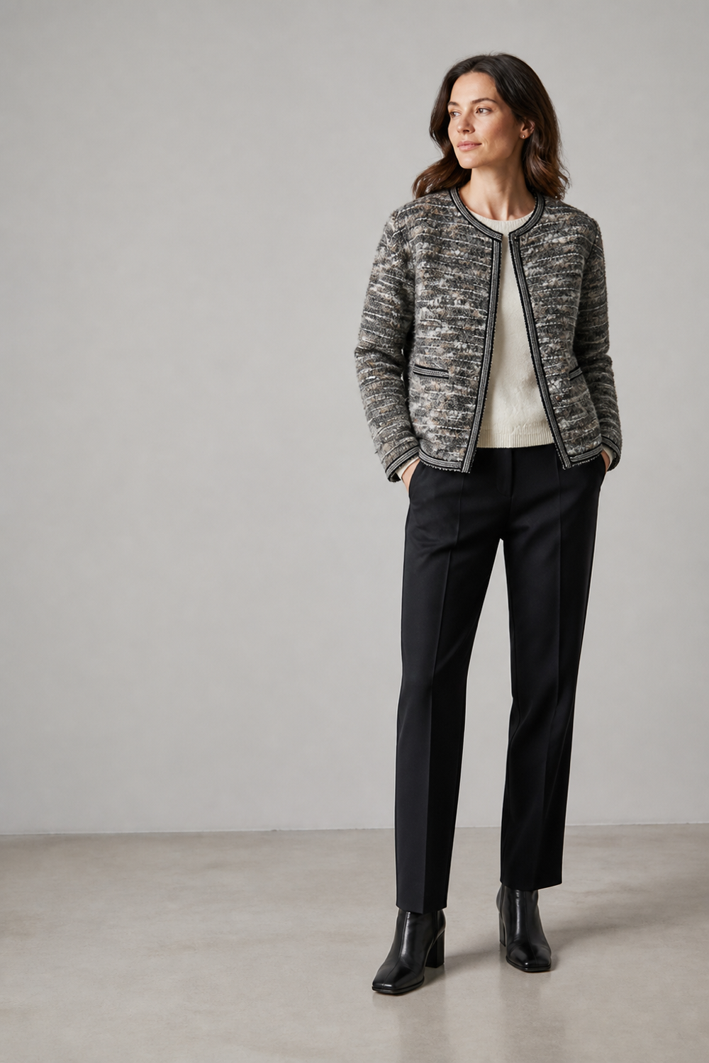 Women's Lined Short Jacket Sewing Pattern 025 cover